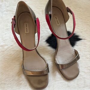 Marc Jacobs Metallic and Pink Heels